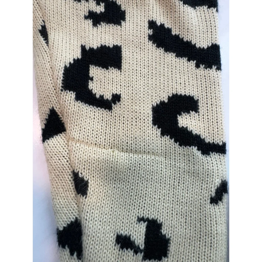 Angashion Womens Medium Green Animal Leopard Print Crew Neck Pullover Sweater - Picture 6 of 14